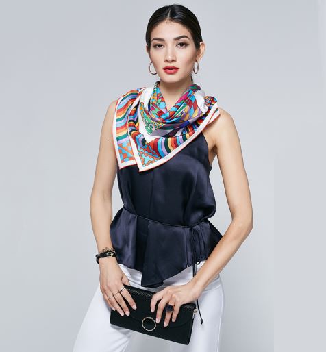 Krāsainas zīda šalles