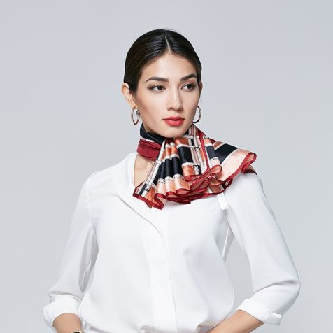 Šalles kvadrātveida zīda šalle